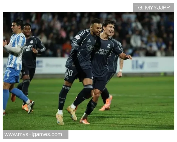 皇马战巴列卡诺首发预测：姆巴佩、维尼修斯领衔，阿诺德出战